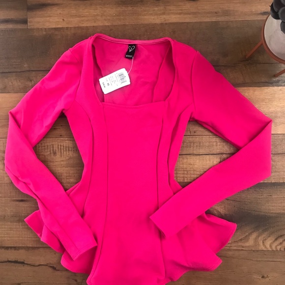 Peplum top- Hot Pink x Windsor Store size XS - Picture 3 of 6